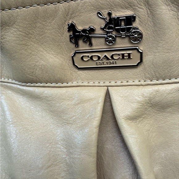 Coach Bag,Coach Tan Leather Shoulder Bag - Picture 13 of 14
